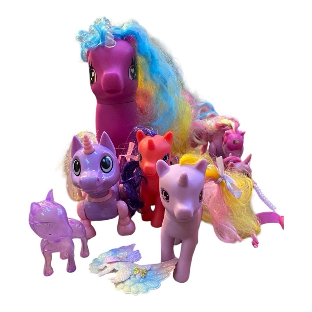Colorful Unicorn 12 piece Toy Set